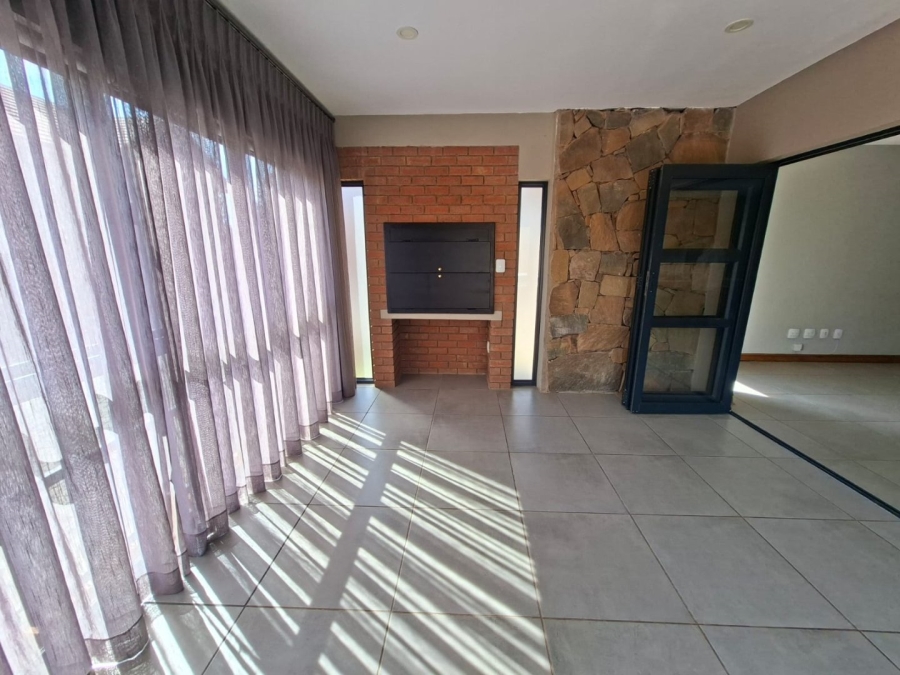 3 Bedroom Property for Sale in Wild Olive Estate Free State